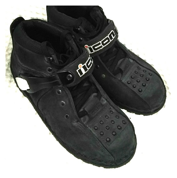 icon riding shoes